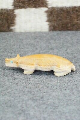 Badger Zuni Fetish Carving - Derrick Kaamasee