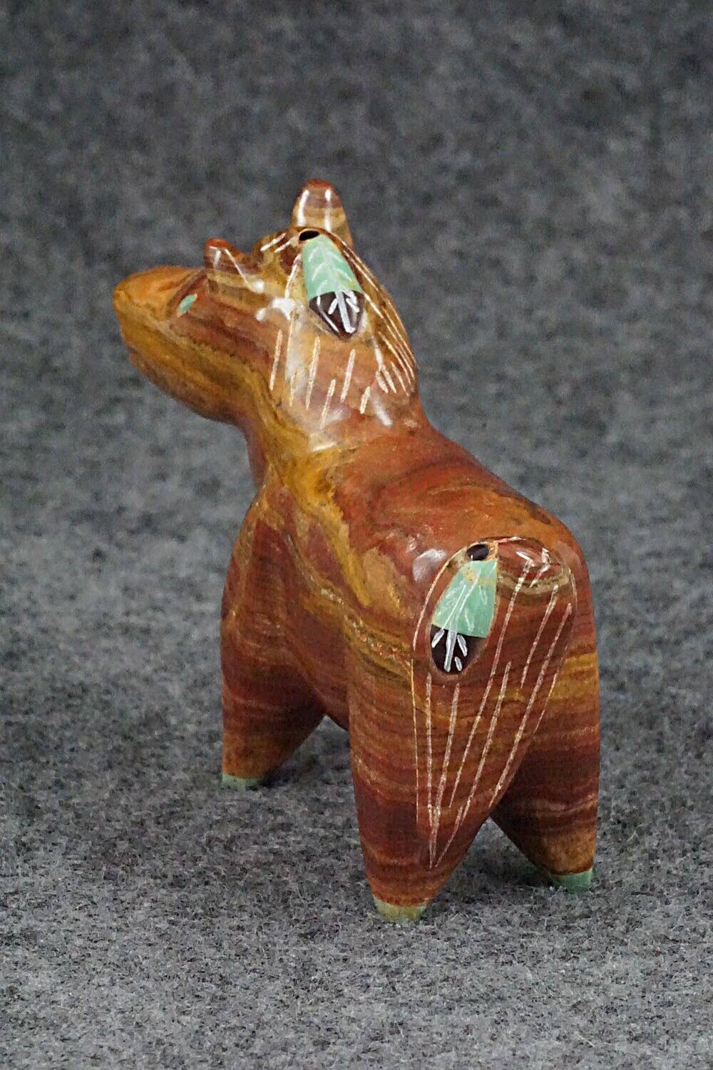 Horse Zuni Fetish Carving - Enrike Leekya