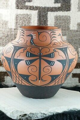 Zuni Pottery - Darla Westika