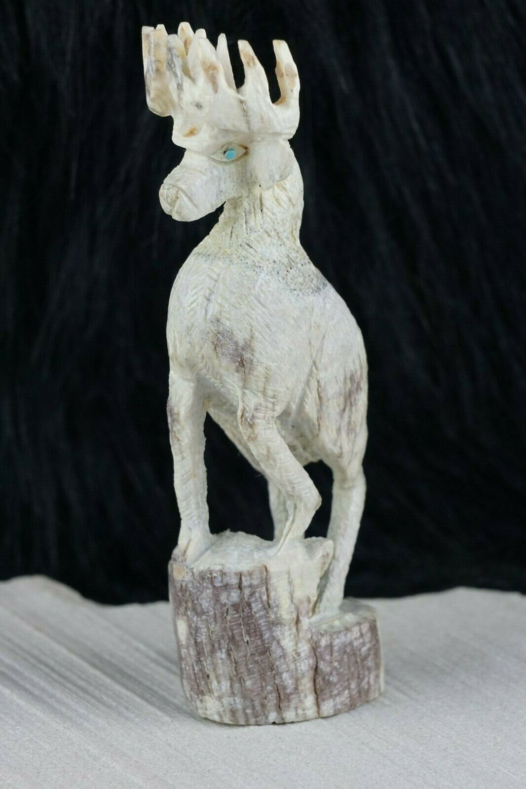 Elk Zuni Fetish Carving - Jerrold Lahaleon - High Lonesome Trading