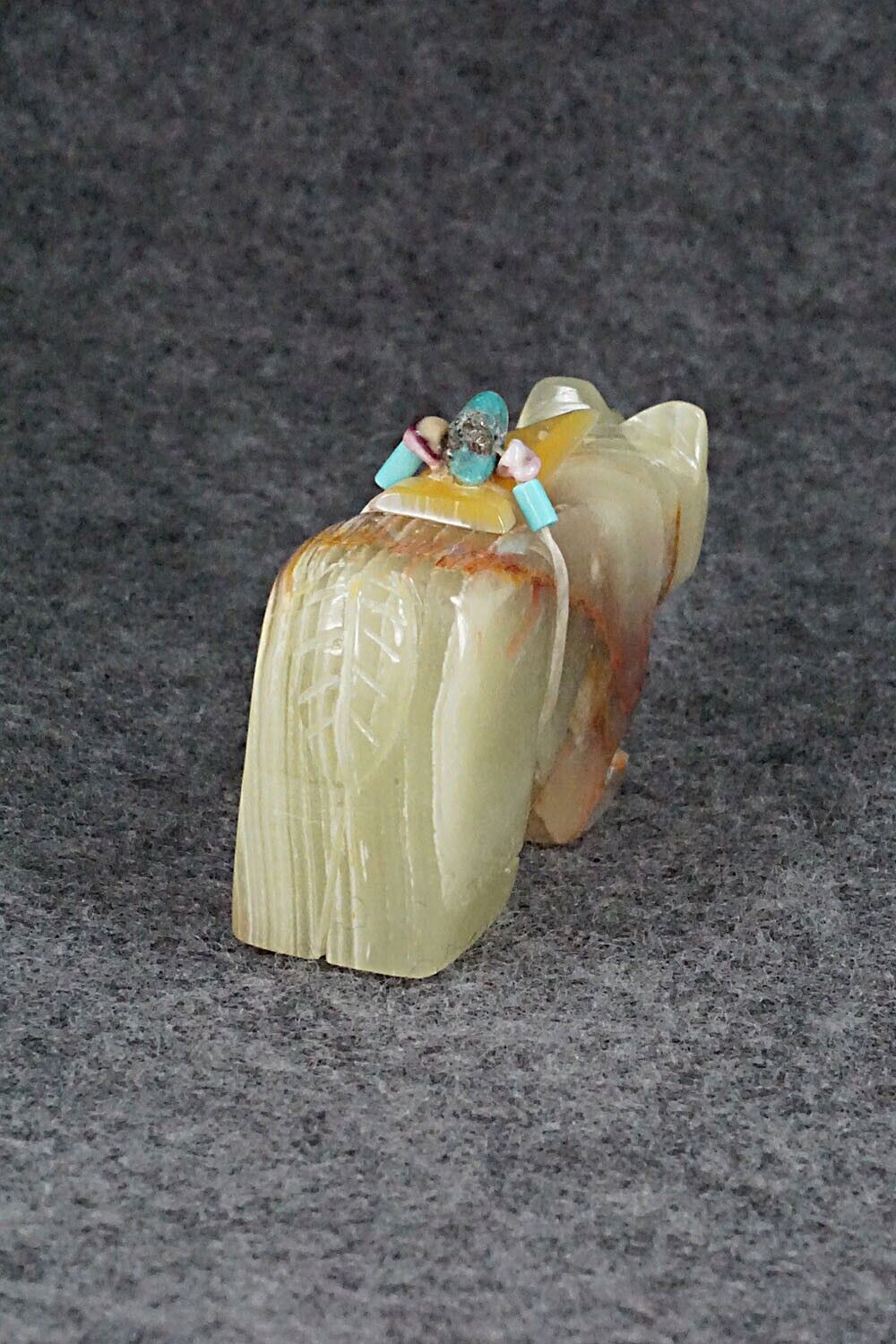 Bear Zuni Fetish Carving - Alex Tsethlikai