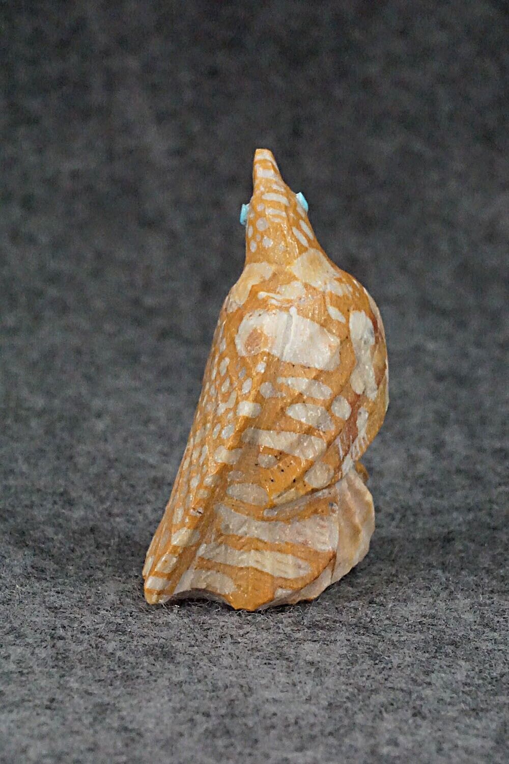 Quail Zuni Fetish Carving - Derrick Kaamasee