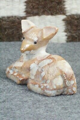 Deer Zuni Fetish Carving - Derrick Kaamasee