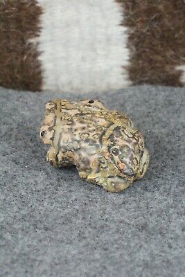 Frog Zuni Fetish Carving - Justin Red Elk