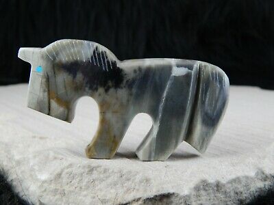 Horse Zuni Fetish Carving - Kenric Laiwakete - High Lonesome Trading