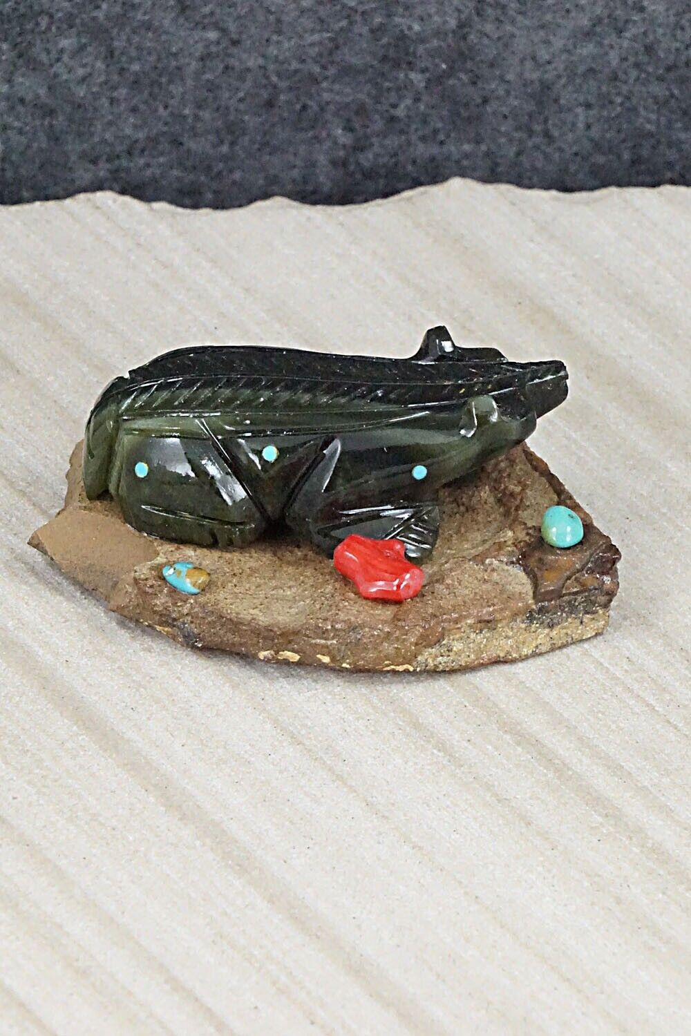 Badger Zuni Fetish Carving - Chris Nastacio
