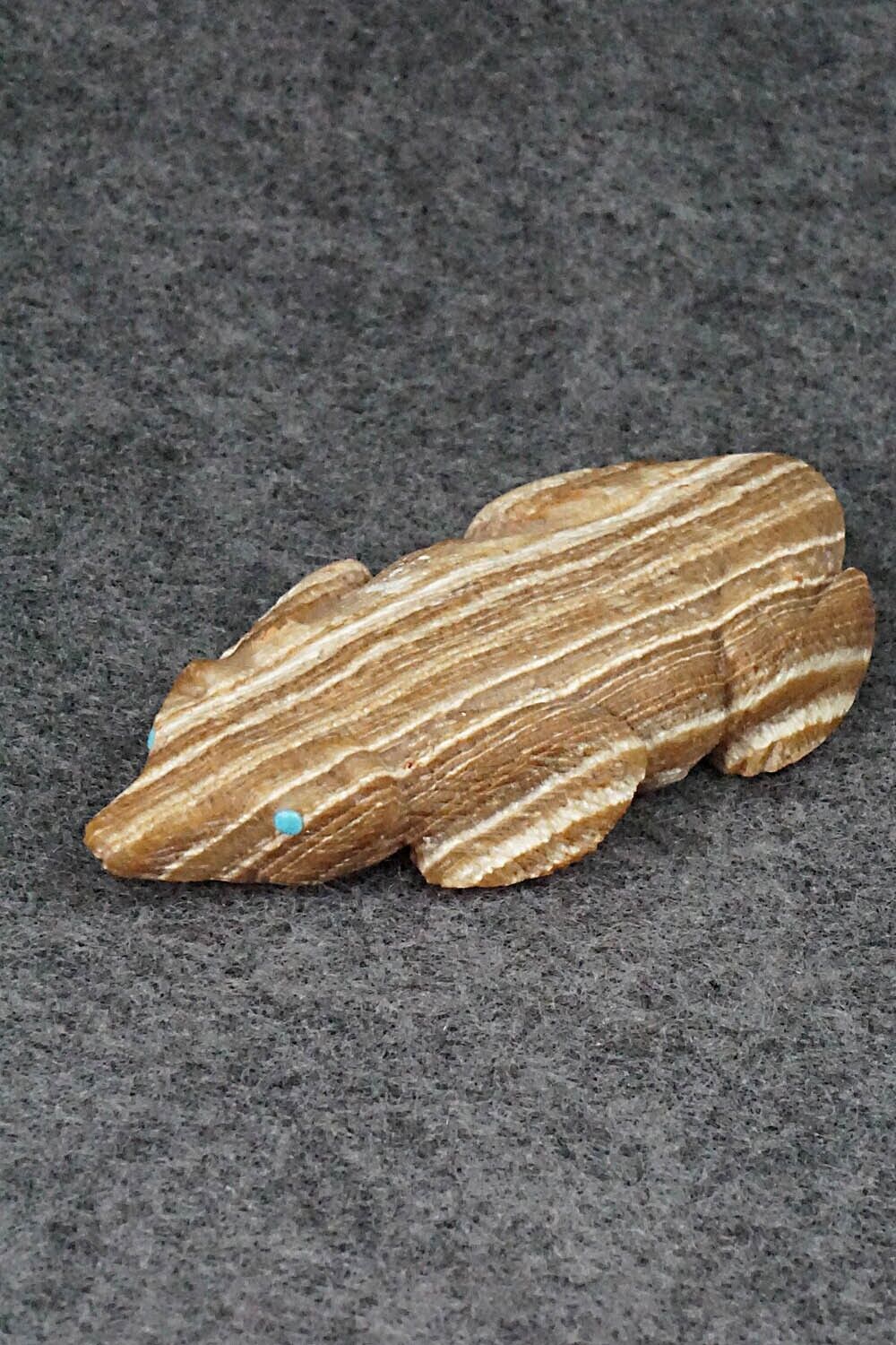 Badger Zuni Fetish Carving - Calvin Weeka