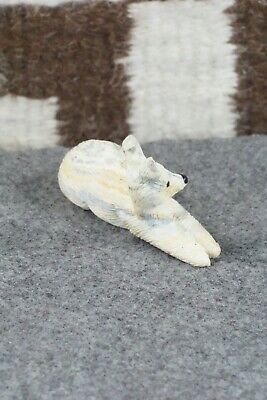 Deer Zuni Fetish Carving - Colin Weeka