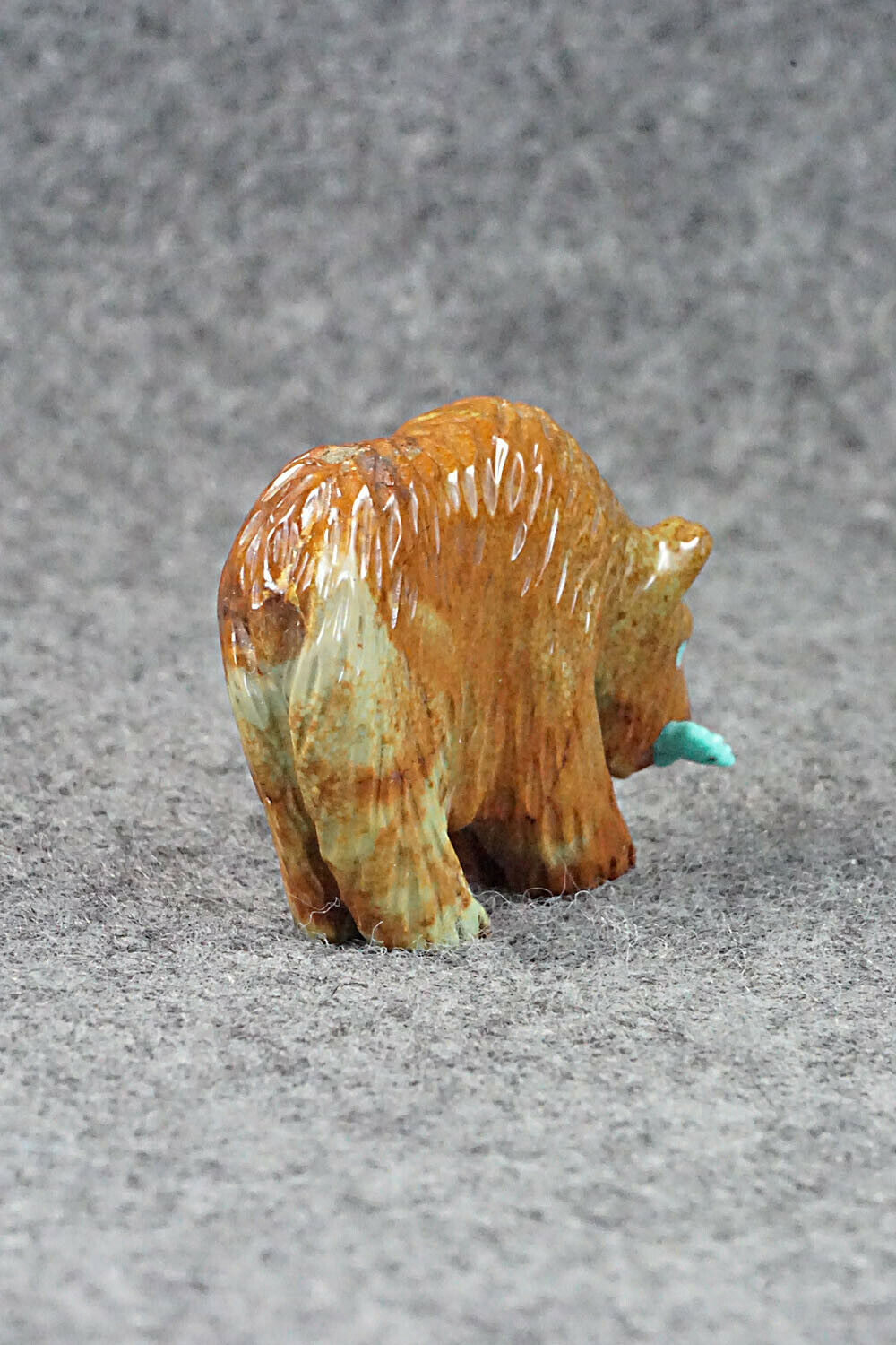 Bear Zuni Fetish Carving - Andres Quandelacy