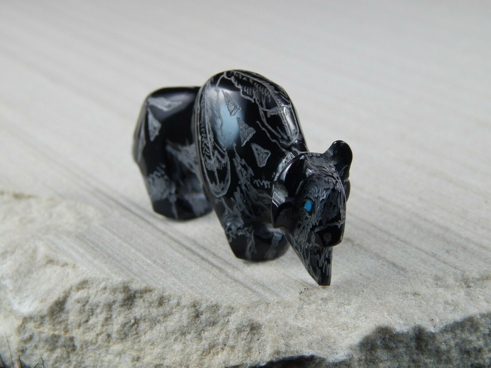 Buffalo Zuni Fetish Carving - Russell Shack - High Lonesome Trading