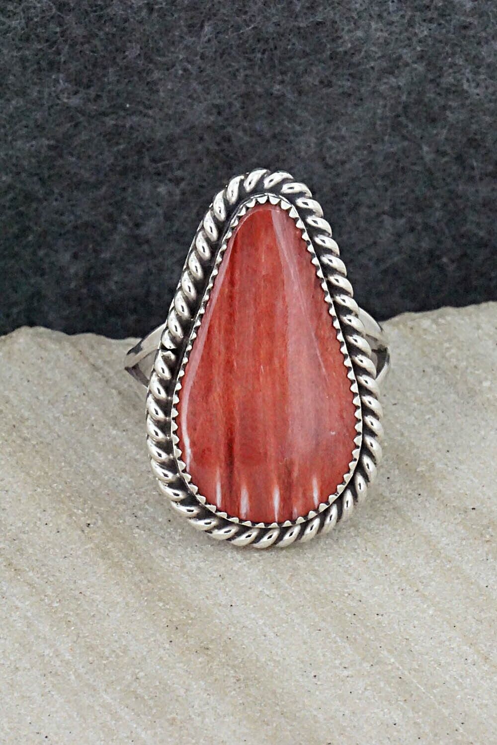 Spiny Oyster & Sterling Silver Ring - Benjamin Martinez - Size 8