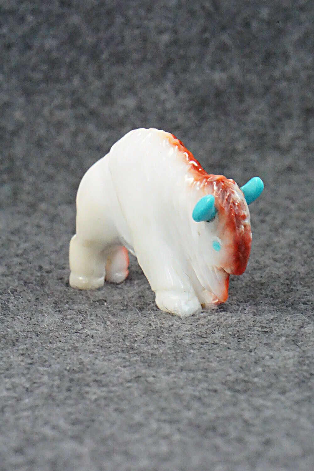 Buffalo Zuni Fetish Carving - Andres Quandelacy