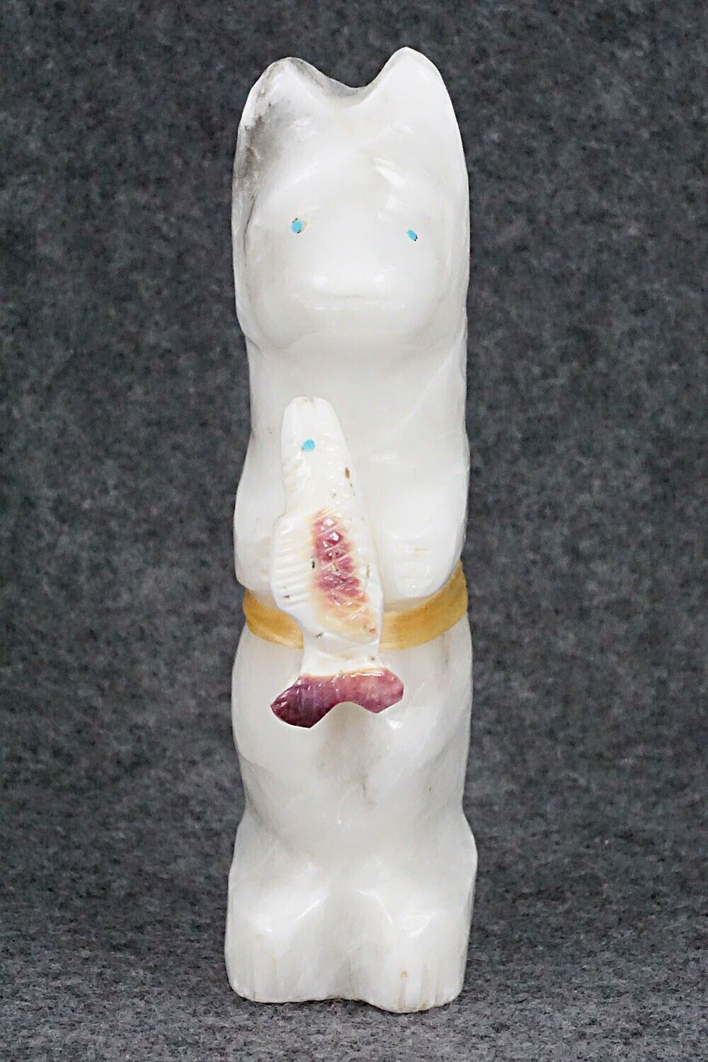 Bear Zuni Fetish Carving - Peter Gasper