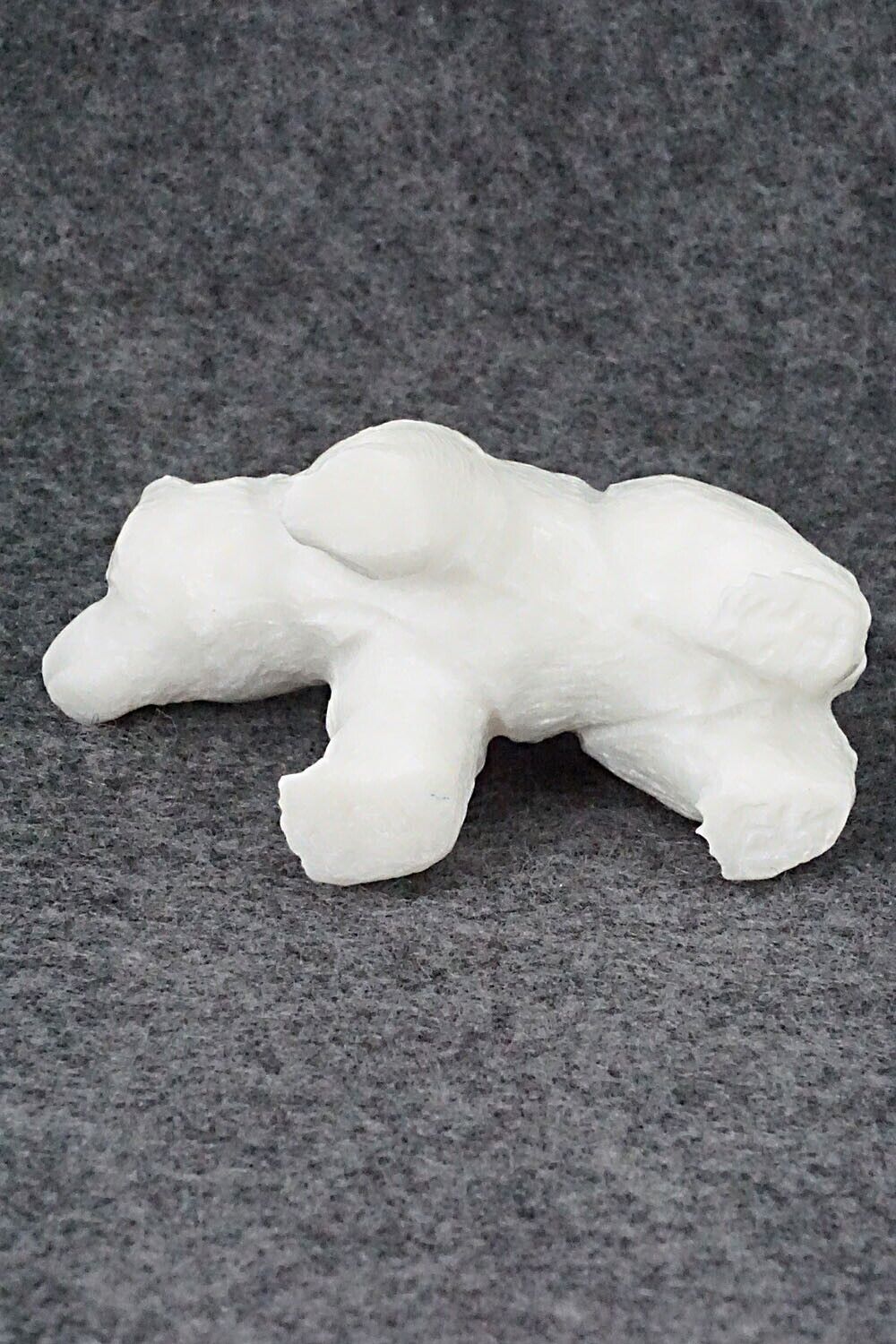 Bear Zuni Fetish Carving - Herbert Him