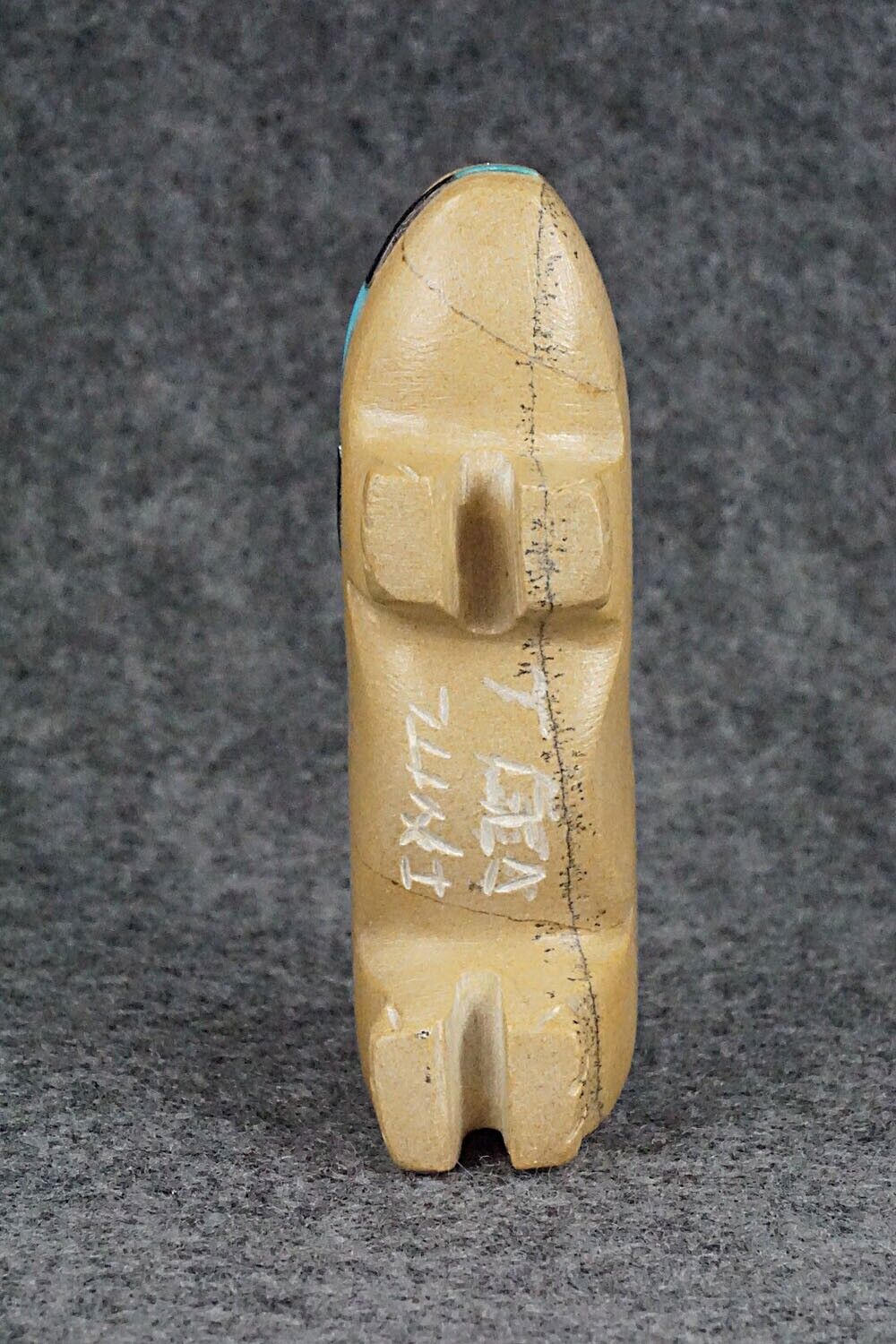 Bear Zuni Fetish Carving - Taylor Gia