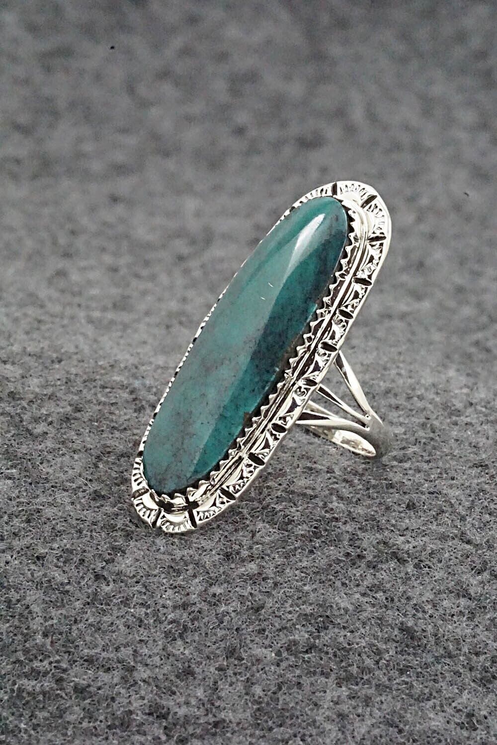 Turquoise & Sterling Silver Ring - Mike Smith - Size 6