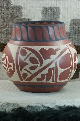 Jemez Pottery - Gachupin