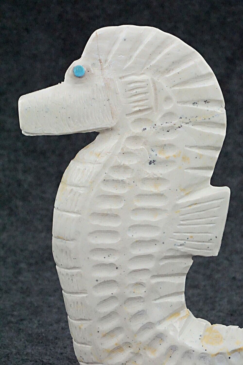 Seahorse Zuni Fetish Carving - Derrick Kaamasee