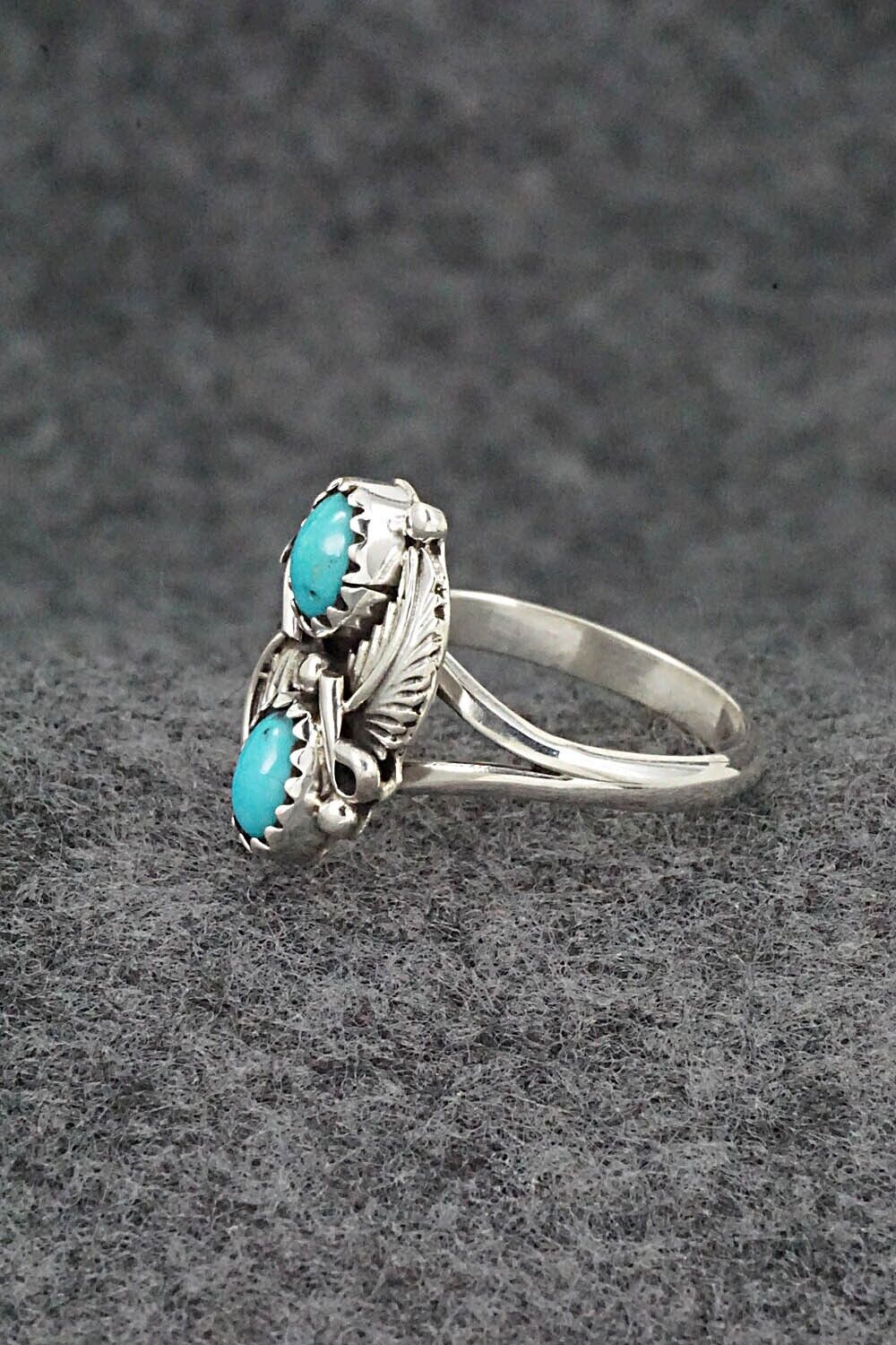 Turquoise & Sterling Silver Ring - William Begay - Size 7.25