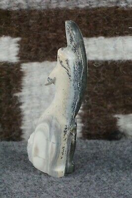 Wolf Zuni Fetish Carving - Kenny Chavez