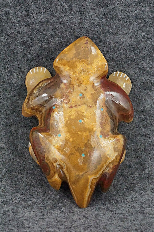 Frog Zuni Fetish Carving - Nelson Yatsattie
