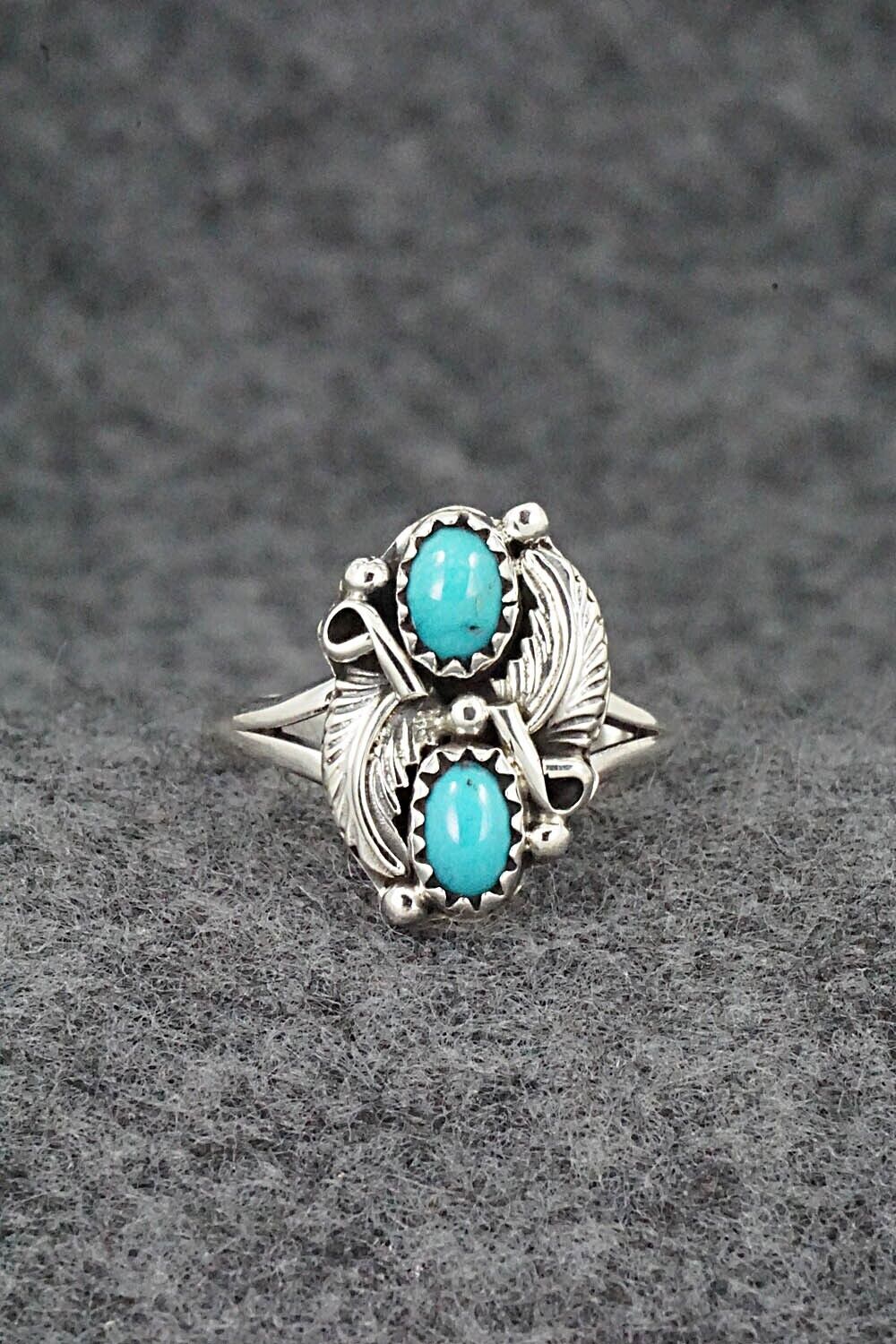 Turquoise & Sterling Silver Ring - William Begay - Size 7.25