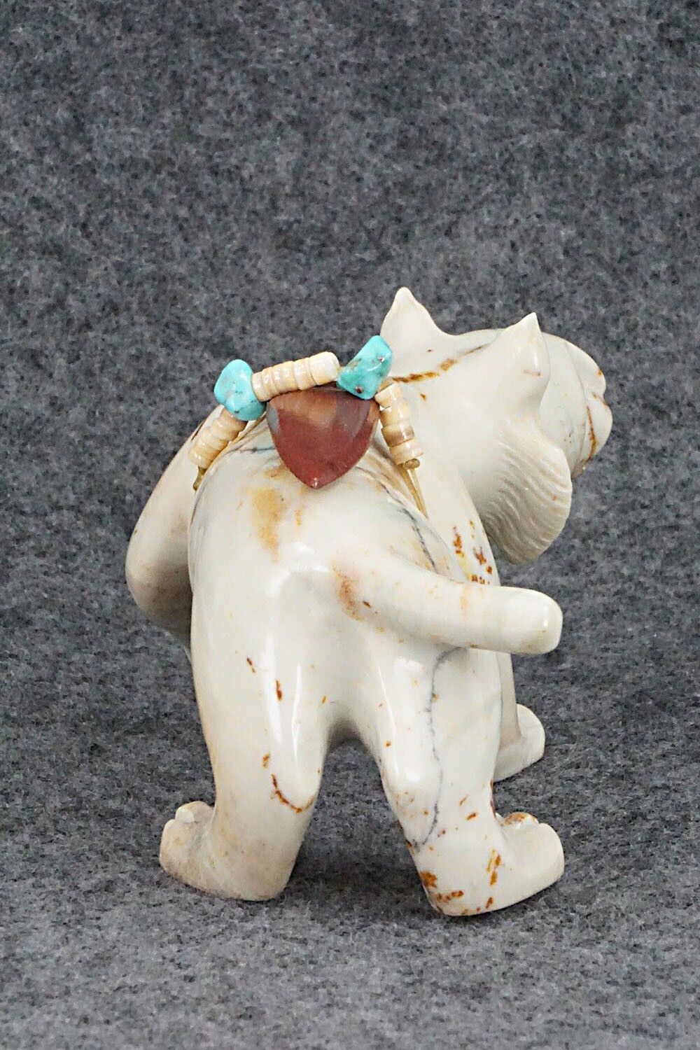 Bobcat Zuni Fetish Carving - Albert Eustace