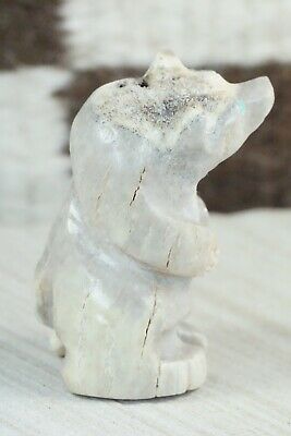 Bear Zuni Fetish Carving - Allison White