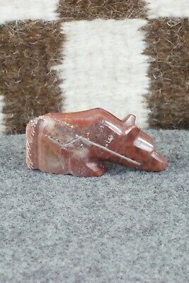 Wolf Zuni Fetish Carving - Kenny Chavez