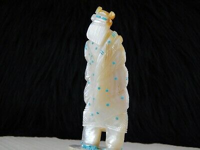 Medicine Man Zuni Fetish Carving - Caroline Peina - High Lonesome Trading