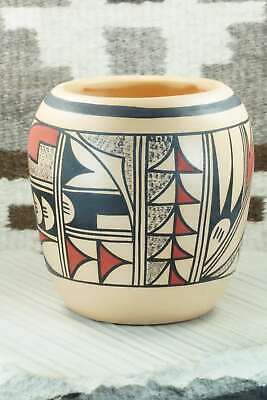 Hopi Pottery - Alta Yesslith