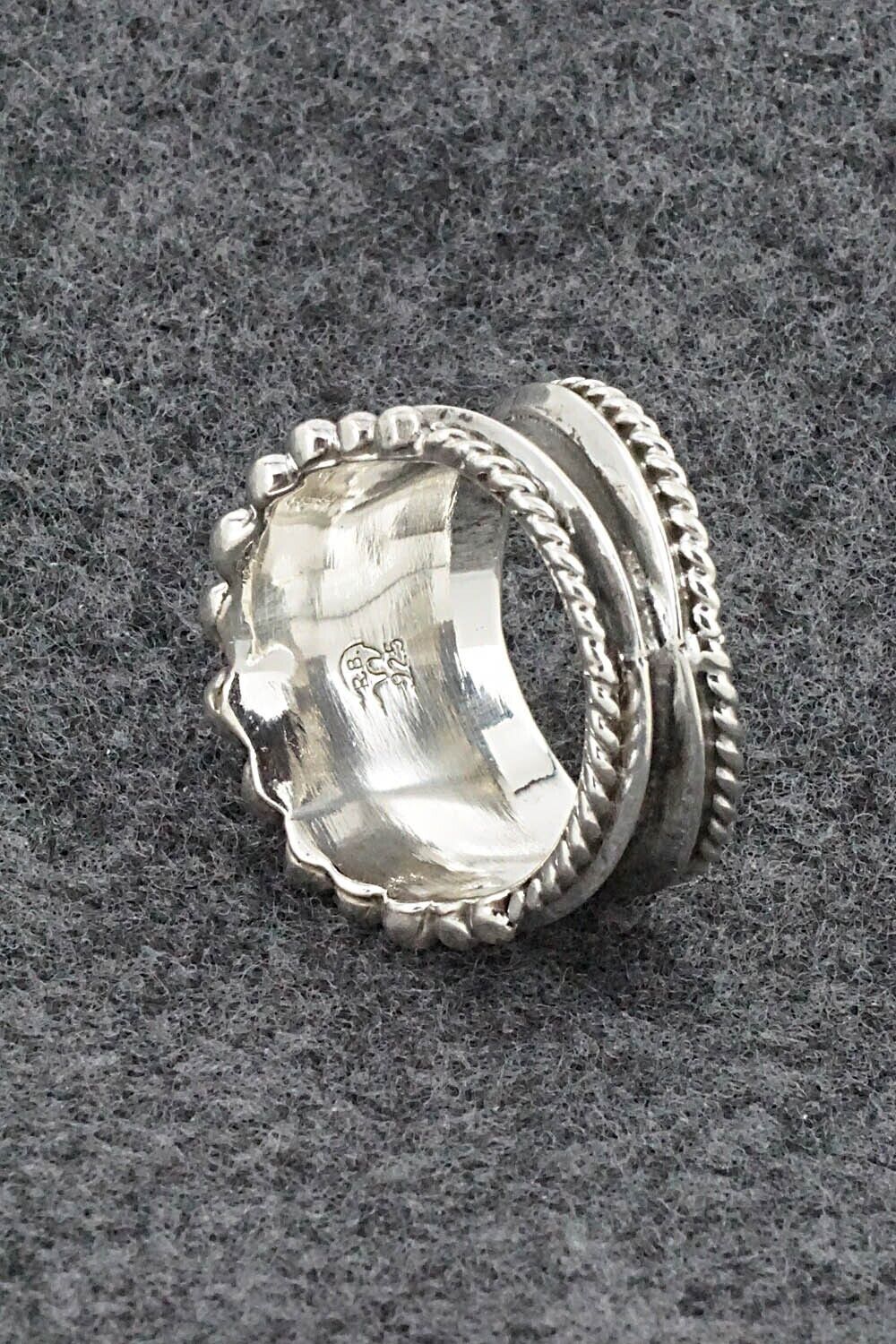 Turquoise & Sterling Silver Ring - Tom Lewis - Size 9