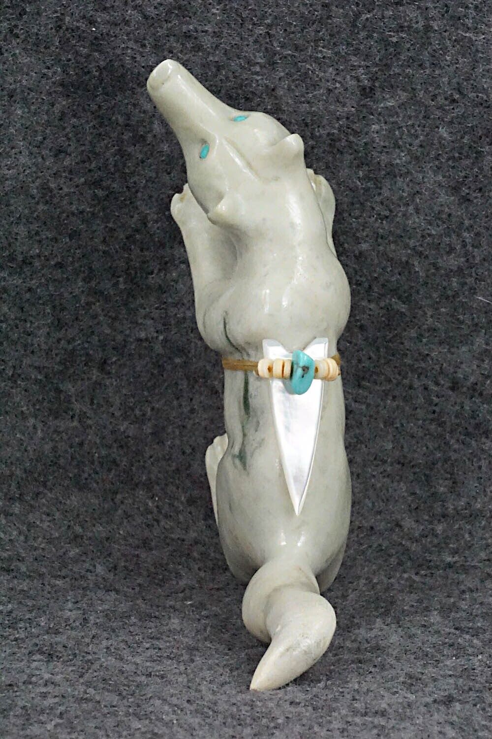 Wolf Zuni Fetish Carving - Albert Eustace