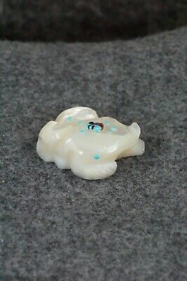 Frog Zuni Fetish Carving - Danette Laate