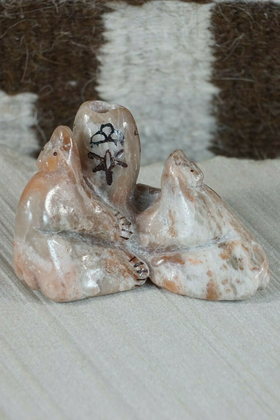 Bear Zuni Fetish Carving - Rick Kallestewa - High Lonesome Trading