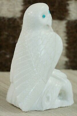 Owl Zuni Fetish Carving - Derrick Kaamasee