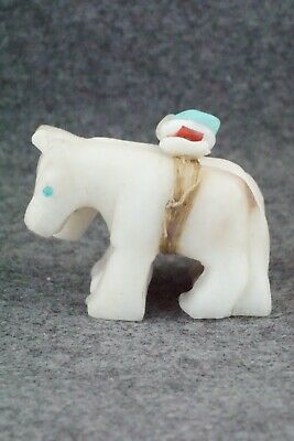 Horse Zuni Fetish Carving - Jerrold Lahaleon
