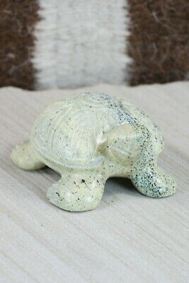 Turtle Zuni Fetish Carving - Nelson Yatsattie