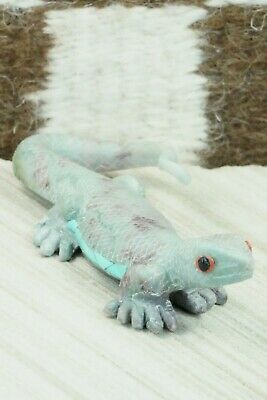 Lizard Zuni Fetish Carving - Peter Natewa