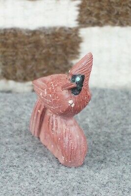 Cardinal Zuni Fetish Carving - Derrick Kaamasee
