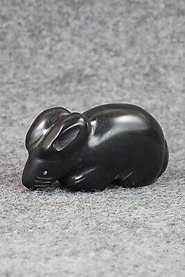 Rabbit Zuni Fetish Carving - Justin Red Elk