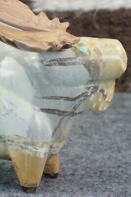 Moose Zuni Fetish Carving - Enrike Leekya