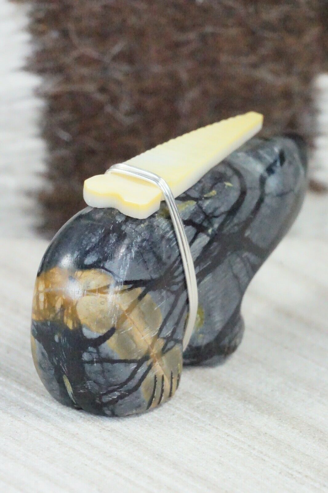 Bear Zuni Fetish Carving - Darrin Boone - High Lonesome Trading