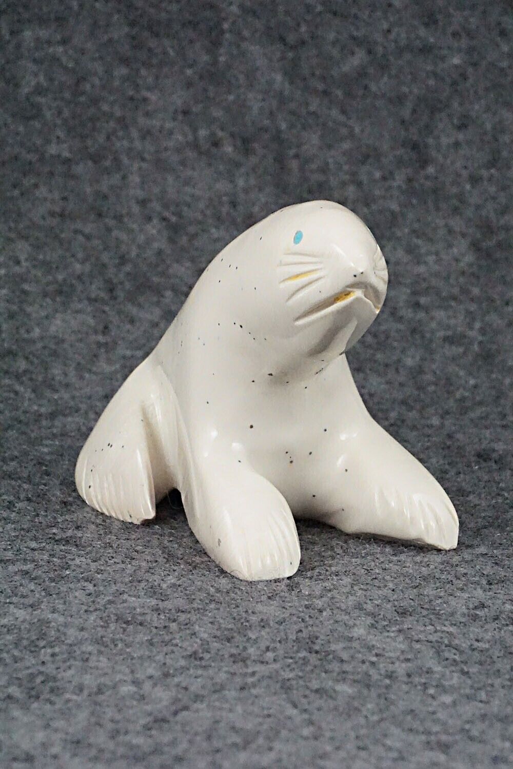Sea Lion Zuni Fetish Carving - Gilbert Lonjose