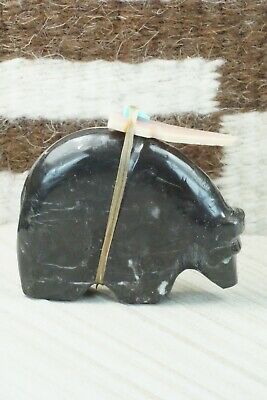 Bear Zuni Fetish Carving - Ariane Quam