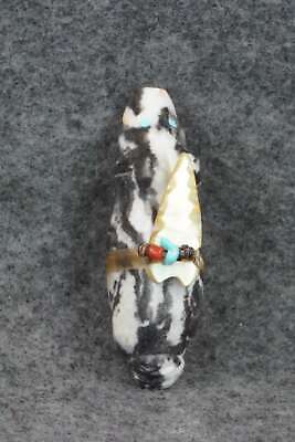 Bear Zuni Fetish Carving - Peter Gasper