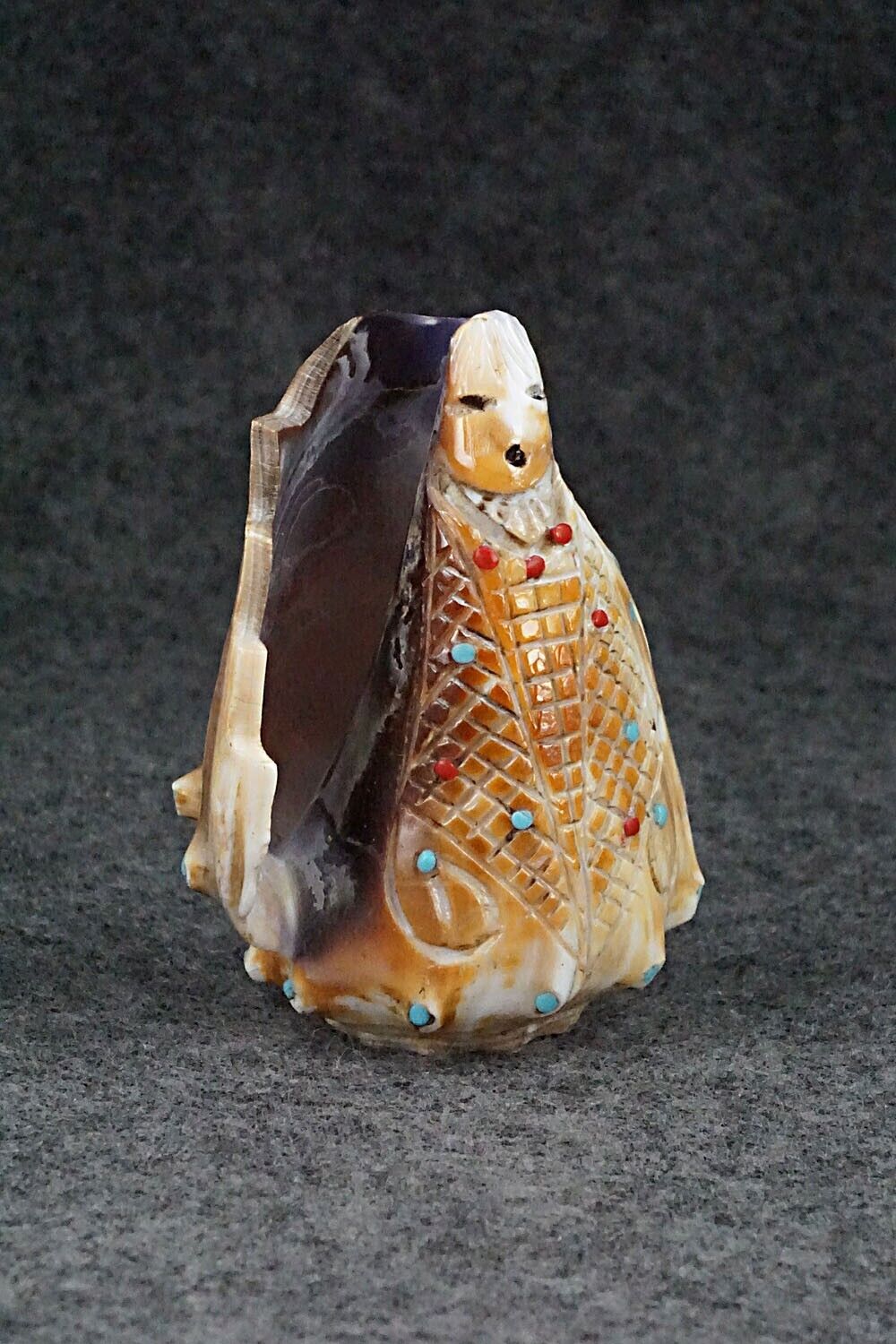 Corn Maiden Zuni Fetish Carving - Kevin Quam