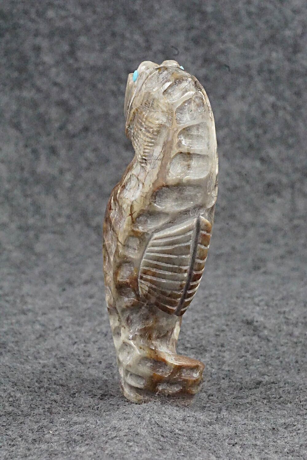 Seahorse Zuni Fetish Carving - Carlton Kaamasee