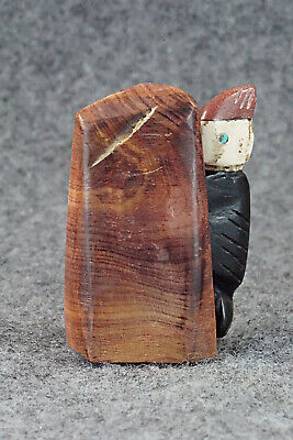 Woodpecker Zuni Fetish Carving - Justin Red Elk