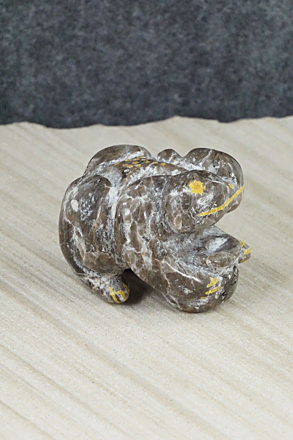 Frog Zuni Fetish Carving - Rick Kallestewa